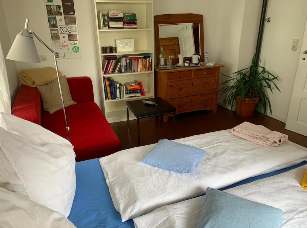 Bed Bike&Breakfast, Zimmer innerhalb eines Privathauses mit Gemeinschaftsbad Inning am Ammersee Exterior foto